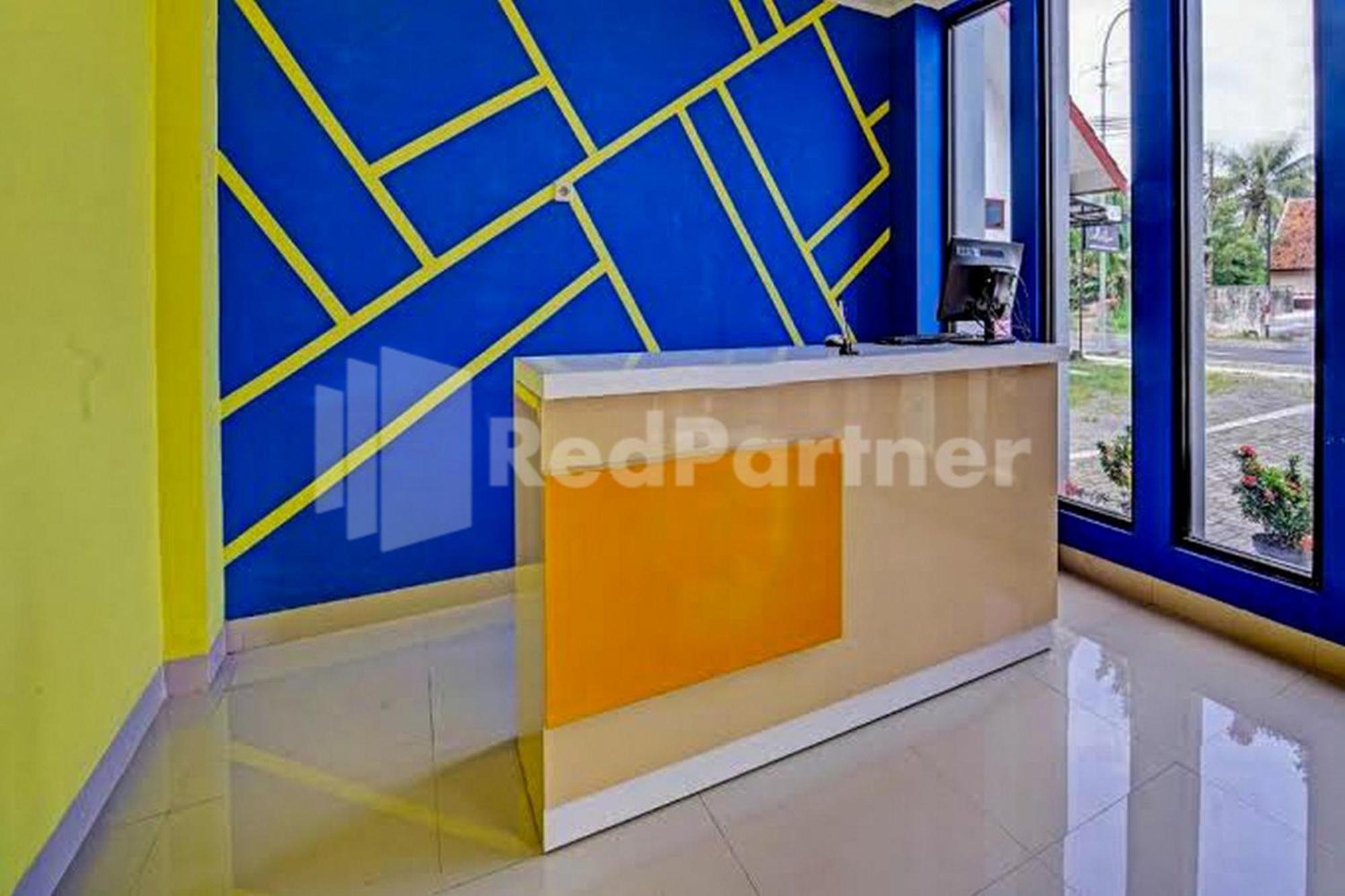 Hotel Andono Near Yia Mitra Reddoorz Temon Dış mekan fotoğraf