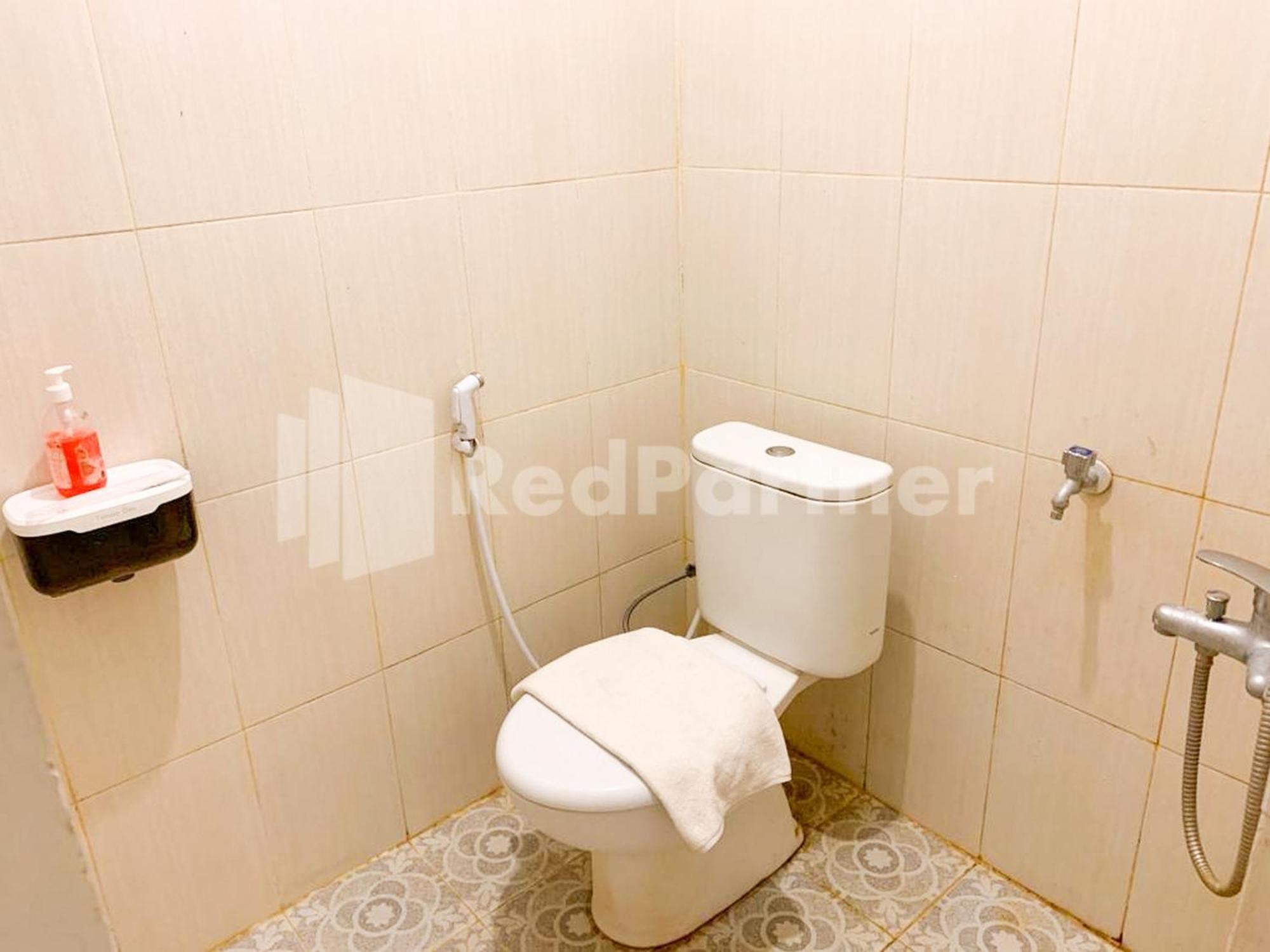 Hotel Andono Near Yia Mitra Reddoorz Temon Dış mekan fotoğraf